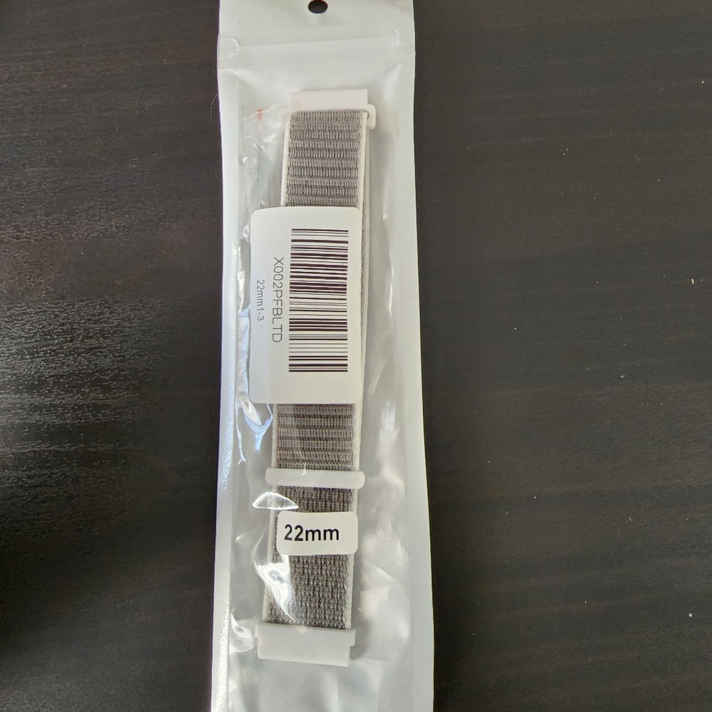 NWT 22mm grey watch strap